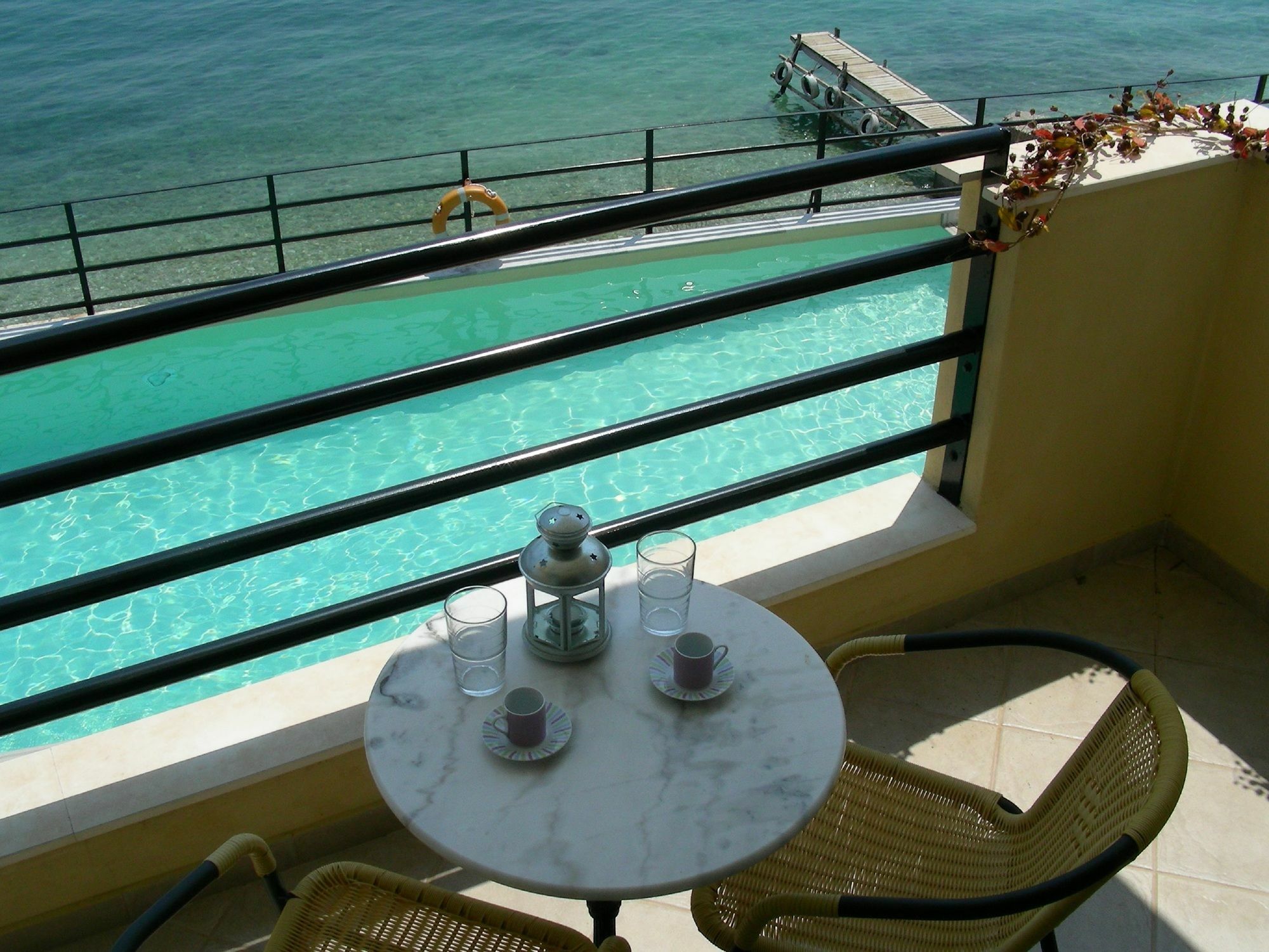 Glyfa Beach Villas Barbati Exterior photo